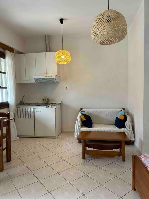 Cozy Studio In Skala, Agistri Lägenhet Exteriör bild