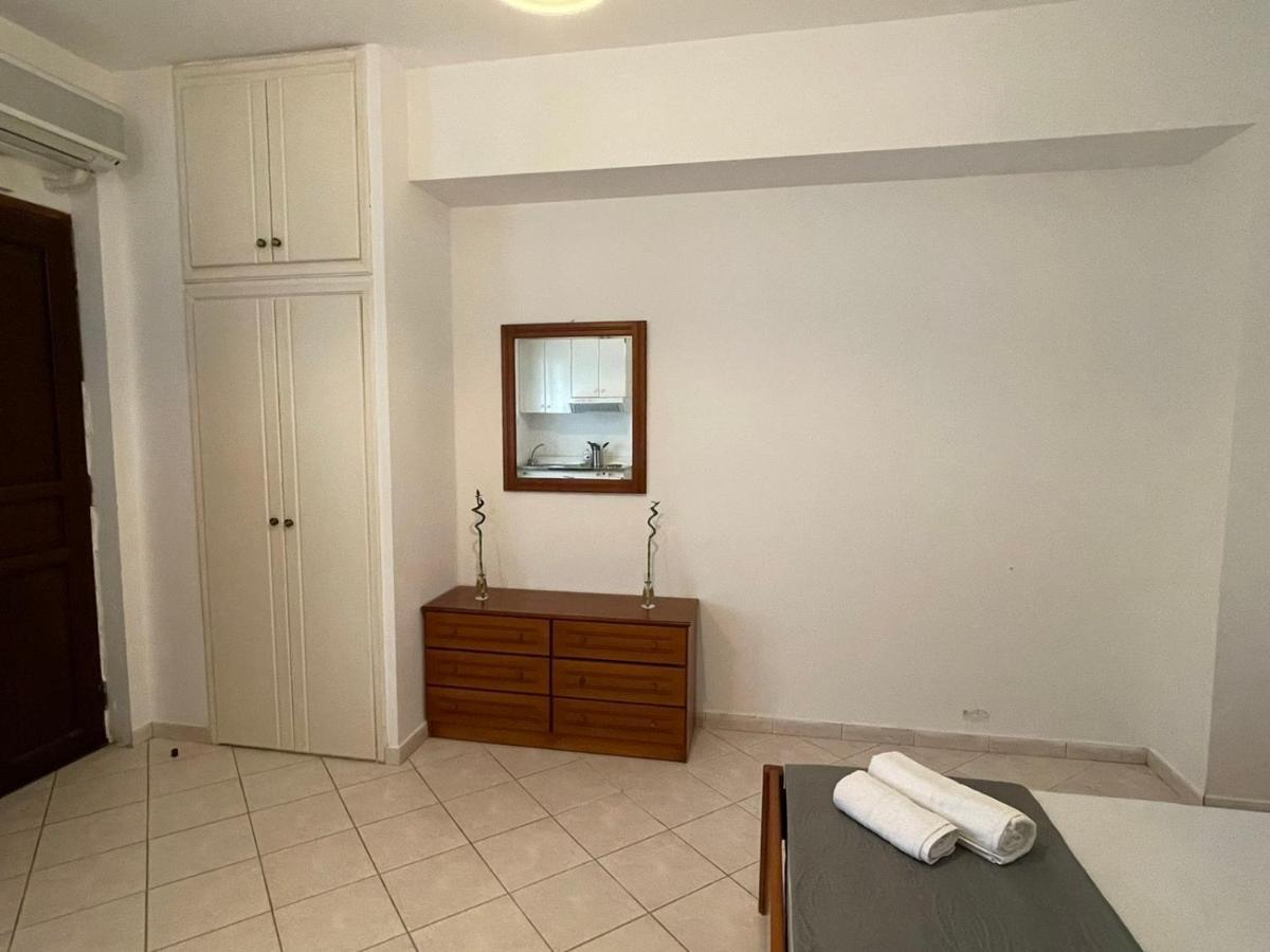 Cozy Studio In Skala, Agistri Lägenhet Exteriör bild